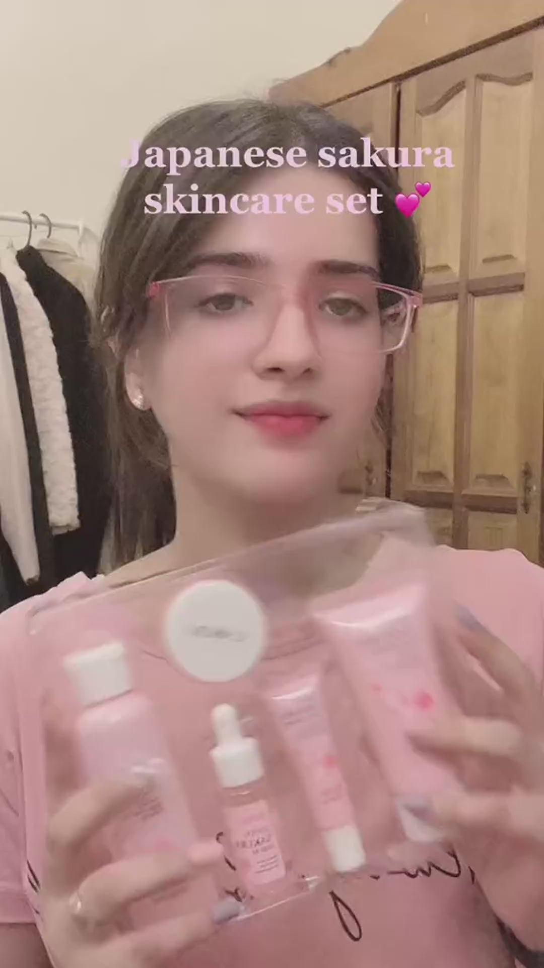 4 Pieces Gift Box - Sakura Cherry Blossom Skincare Set video